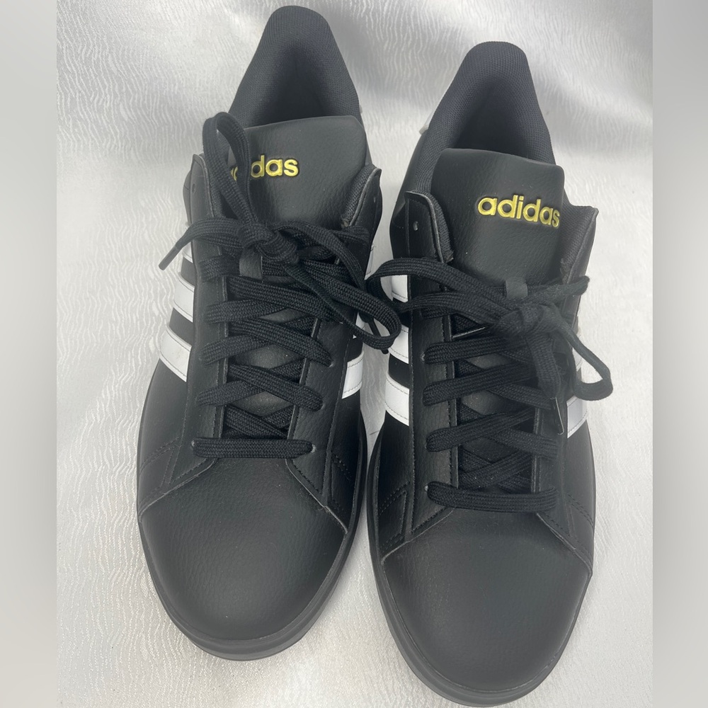 ADIDAS Grand Court 2.0